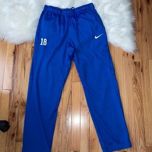 Nike Dri-fit size Medium Women’s sweatpants